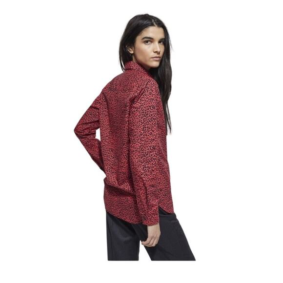 NWT Talbots Button Up Blouse Red Animal Print Size‎ 4P - Picture 2 of 16